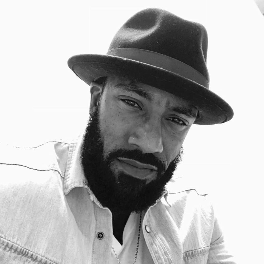 Meet your Posher, Vance